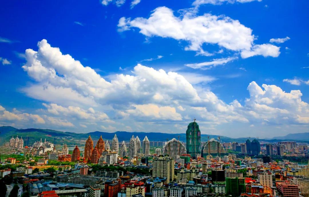 看一眼就心動(dòng)！小伙伴熟悉的“云南藍(lán)”又回來(lái)了    昆明宴會(huì)策劃